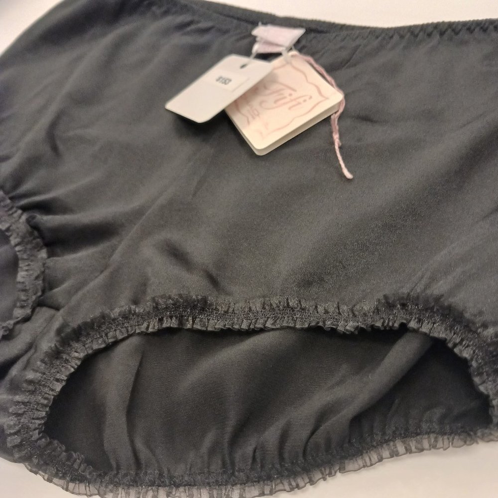 NWT Fifi Chachnil Silk bloomer "culotte"